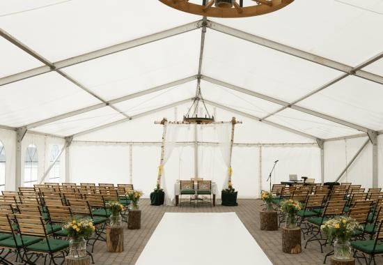 Hofgut Albführen - Festzelt